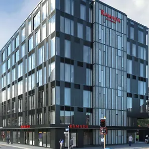 Ramada By Wyndham Taranaki Street Wellington